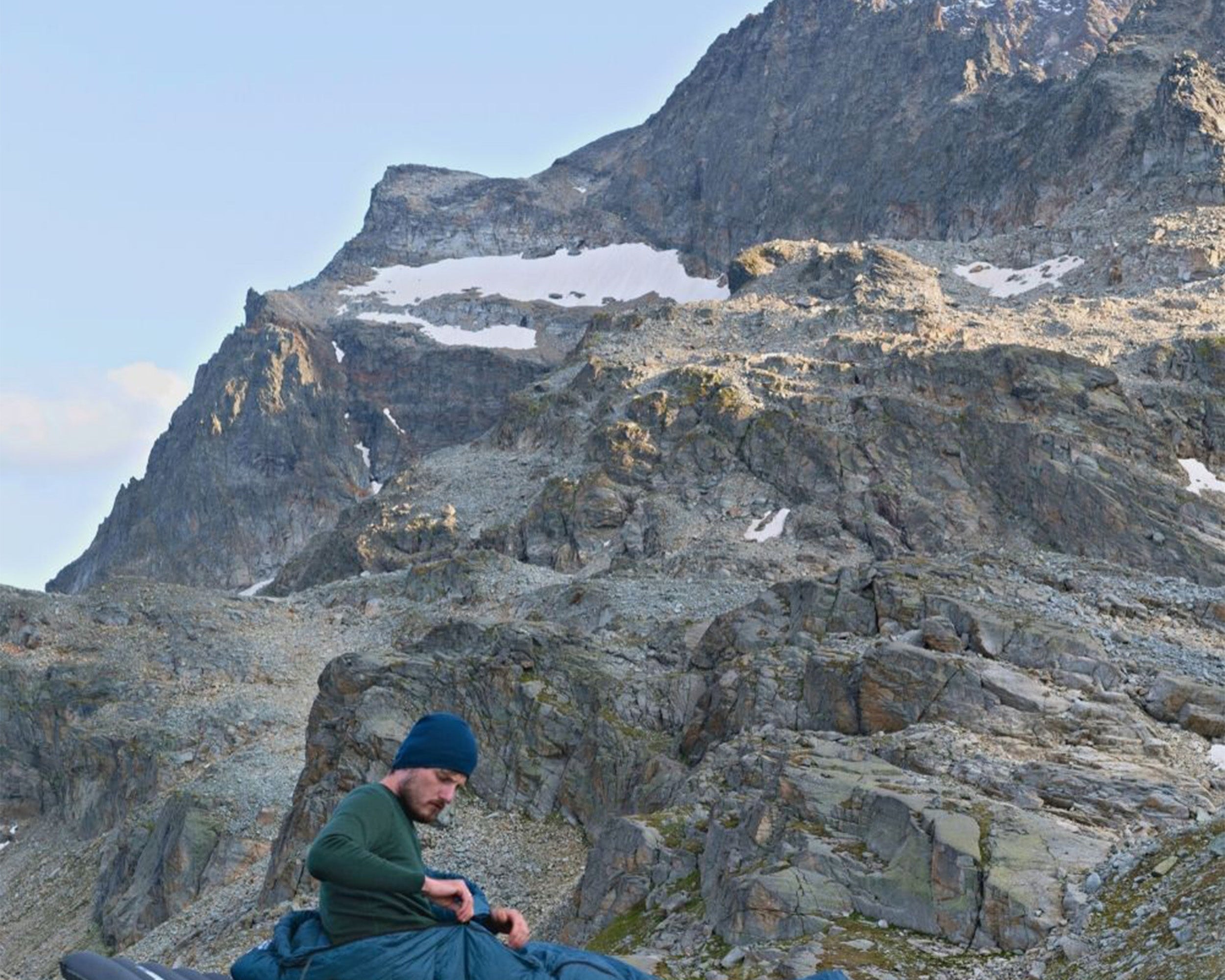 Schlafsack leicht – Der ideale Begleiter für Trekking-Touren, Camping und Outdoor-Abenteuer