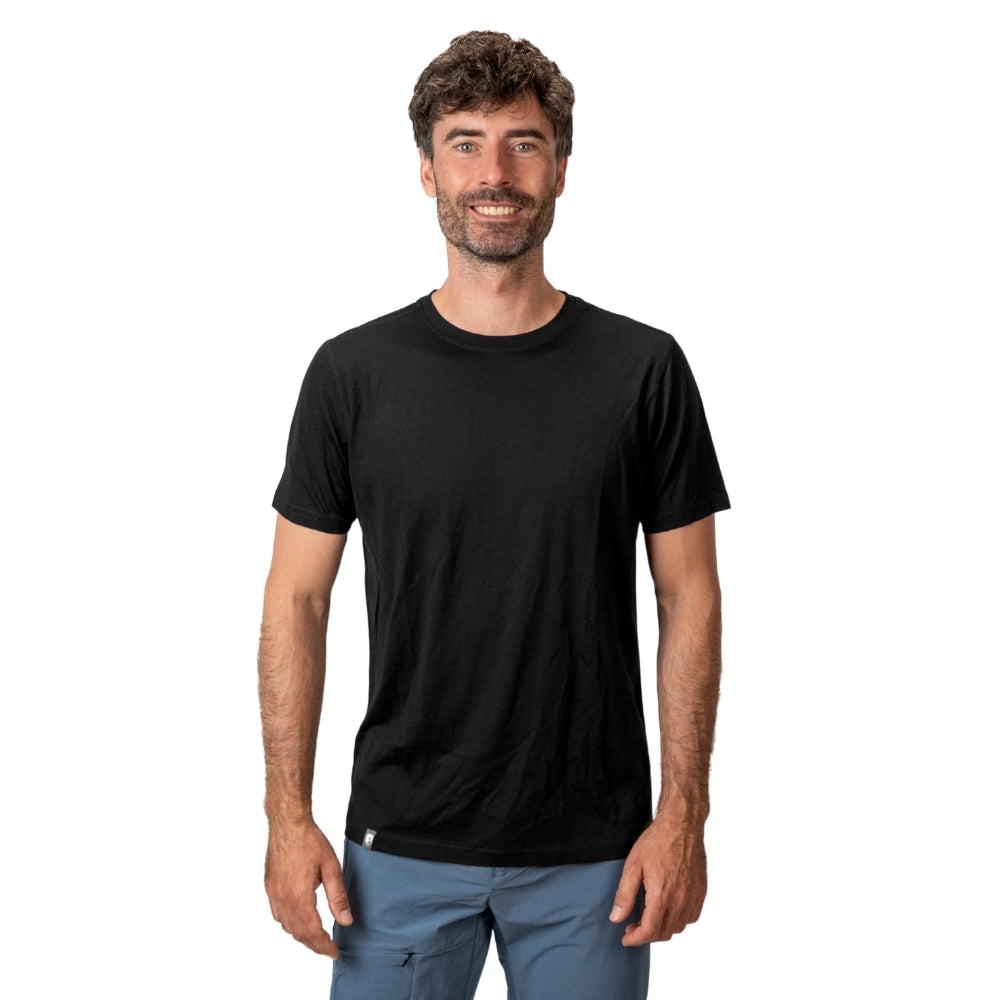 m² - ultrafein, ideal für Outdoor-Aktivitäten, bietet Komfort und Leistung. Perfekte Wahl für empfindliche Haut und sportliche Einsätze.