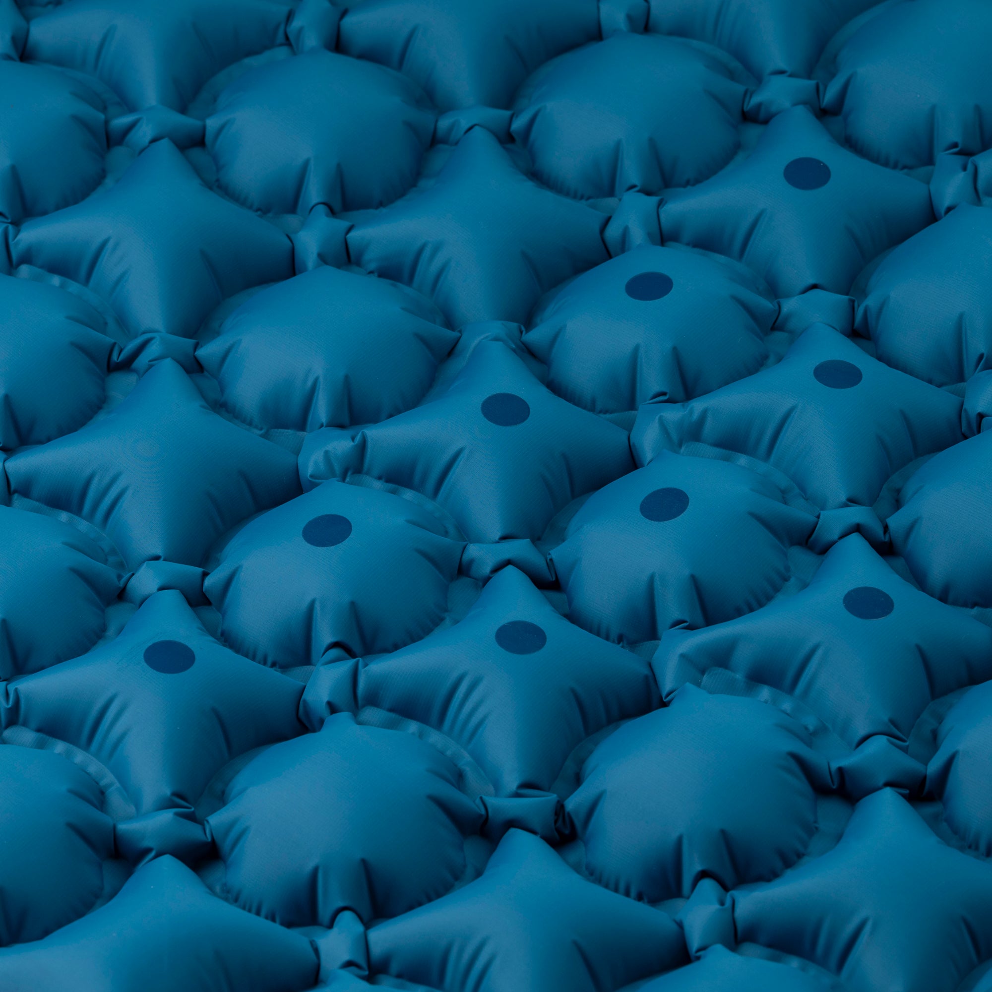 AIR PAD 2.0 ultraleichte Isomatte aus recyceltem Material für Trekking und Camping