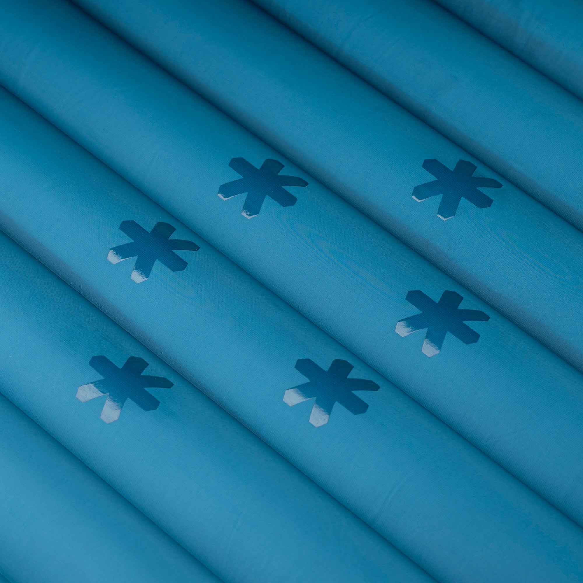 ALPIN LOACKER R3 UL Isomatte leichte Mummy-Form für Trekking und Camping in ultraleichter Ausführung