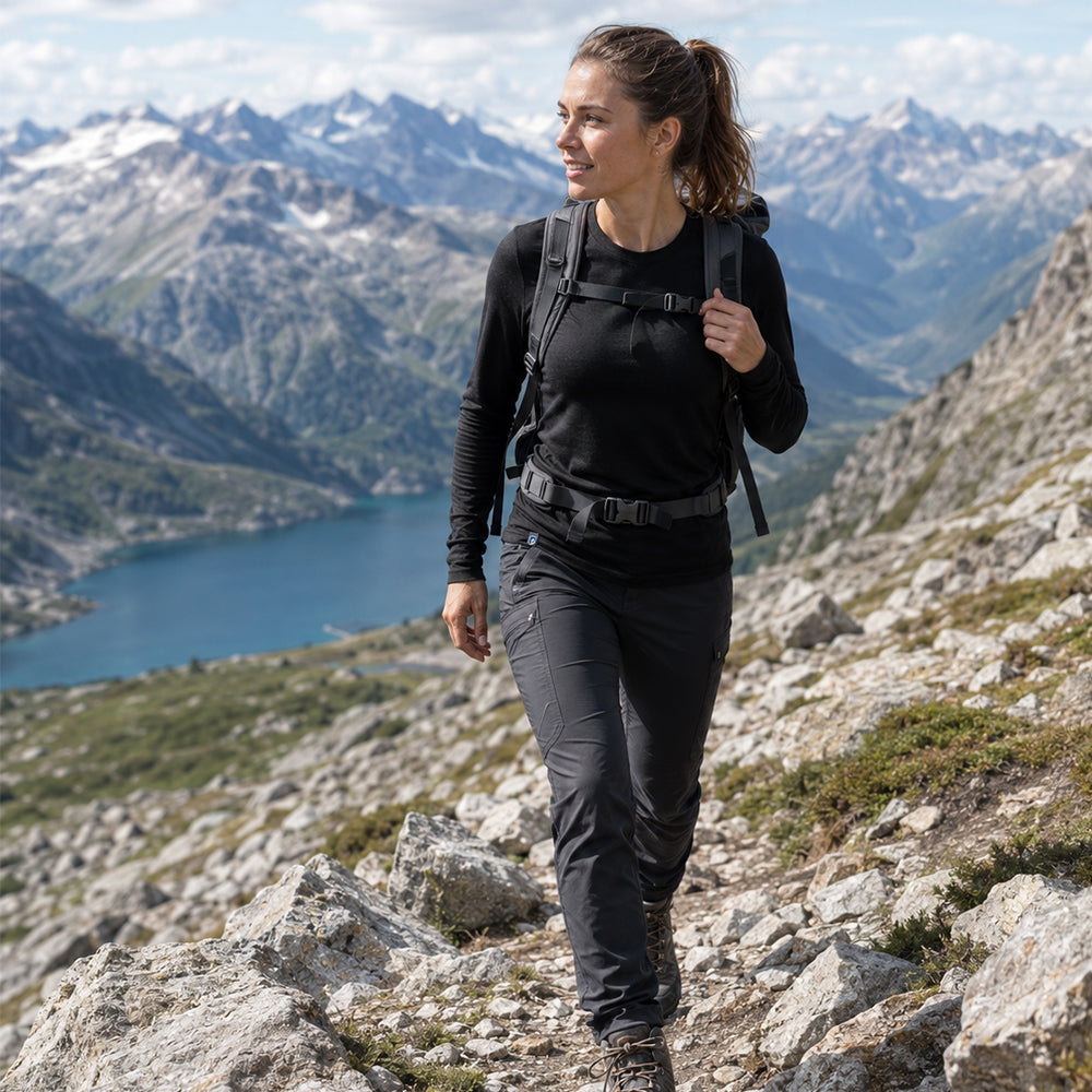merino-shirt-damen-schwarz-wandern.jpg