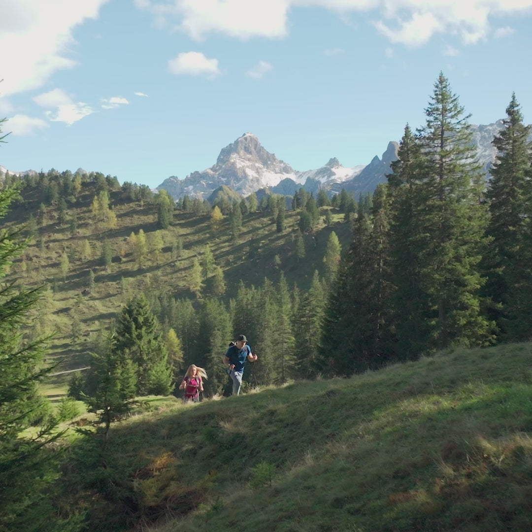 Merino-Unterwäsche-Wanderstöcke